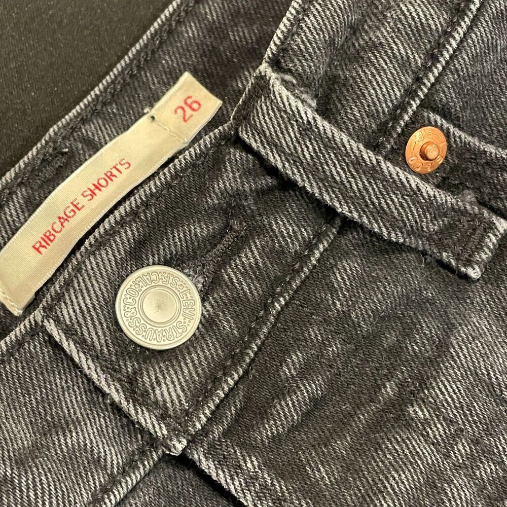 ~ LEVI'S 26 Ribcage Shorts Boho Cut Offs Button Fly Denim Black/Gray Fray Rolled - Picture 12 of 14